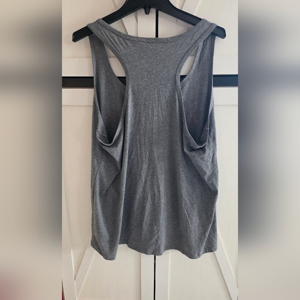True Craft Gray Tank Top with Red and Blue Graphic Rolling Stones - Picture 4 of 4